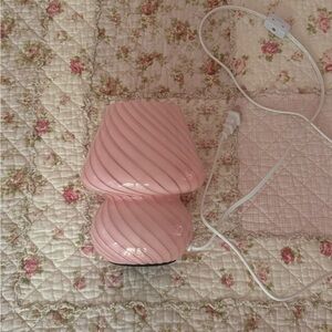 Girly mushroom lamp🍄‍🟫🎀